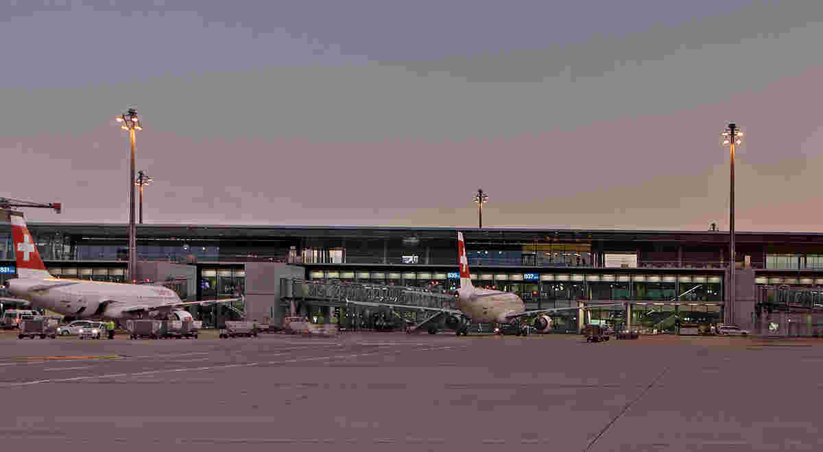 Flughafen Zürich Dock B 1